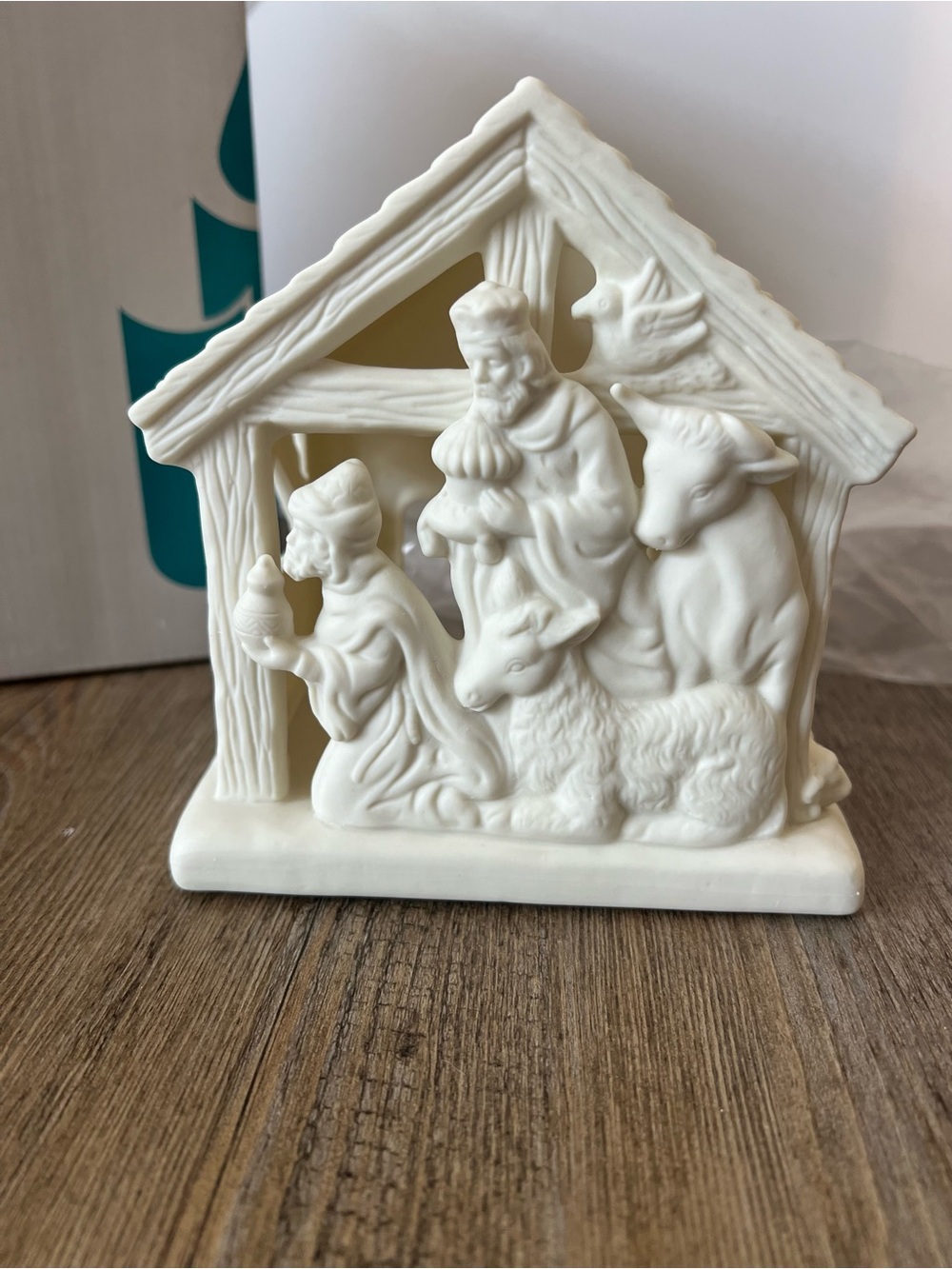 Partylite Bisque Ceramic Nativity Candle holder Classic Holiday Stable Scene